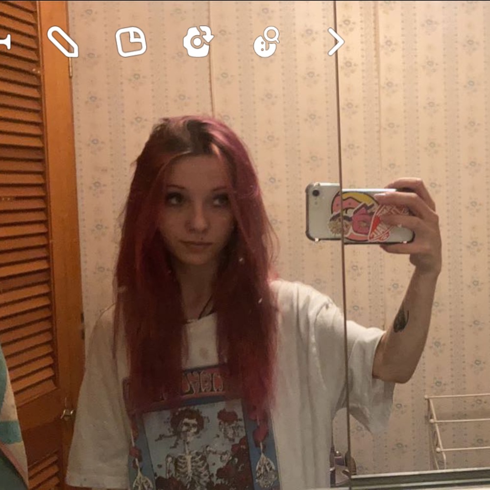 Meet your Posher, Delaney